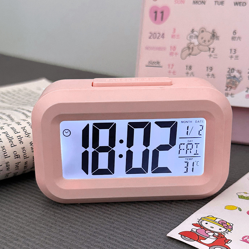 Modern Electronics Gadgets - Studencki zegar nocny z cyfrowym podświetleniem