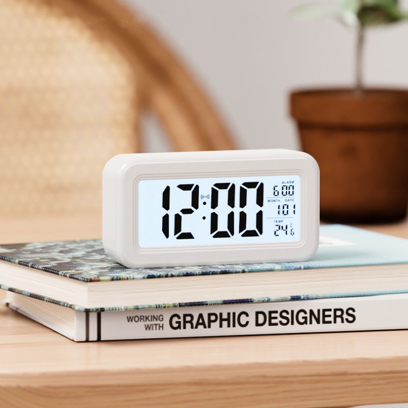 Cyfrowy budzik zasilany bateri – Modern Electronics Gadgets recenzja i cena